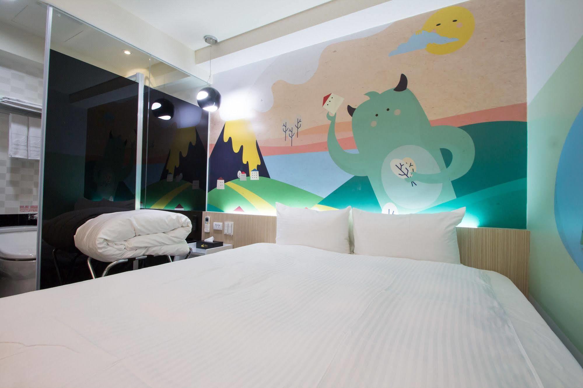 Morwing Hotel Fairytale Taipei Exterior photo