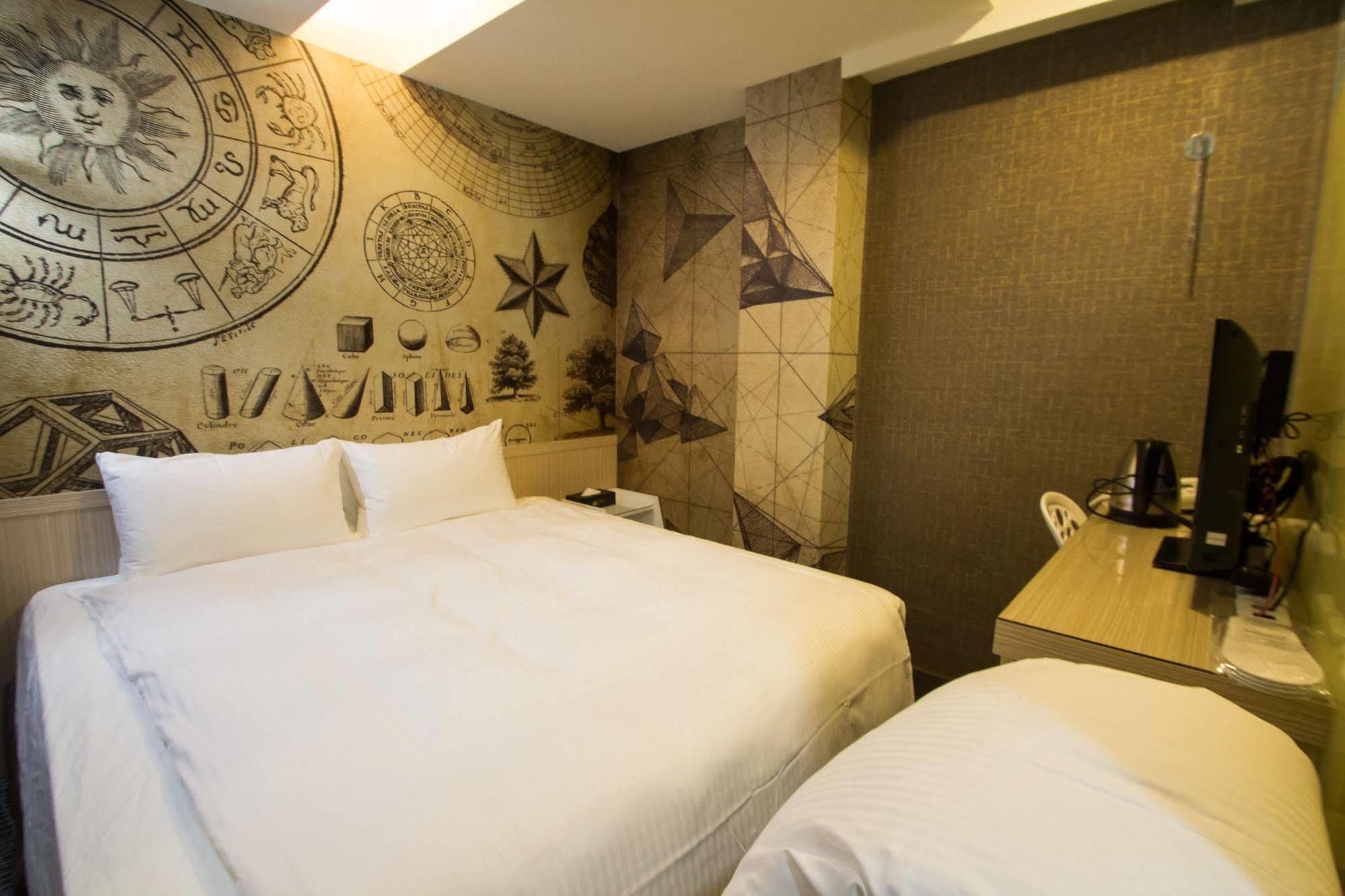 Morwing Hotel Fairytale Taipei Exterior photo